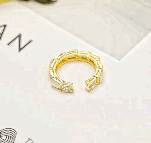 Everlast Trendy Gold Plated Anti-Tarnish Zircon Ring