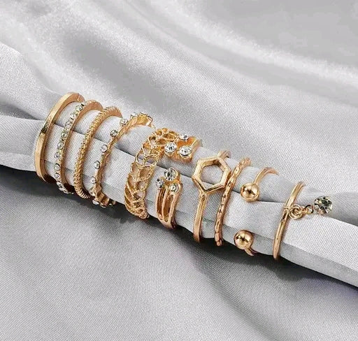 Stunning Gold Plated Adjustable Ring Combo