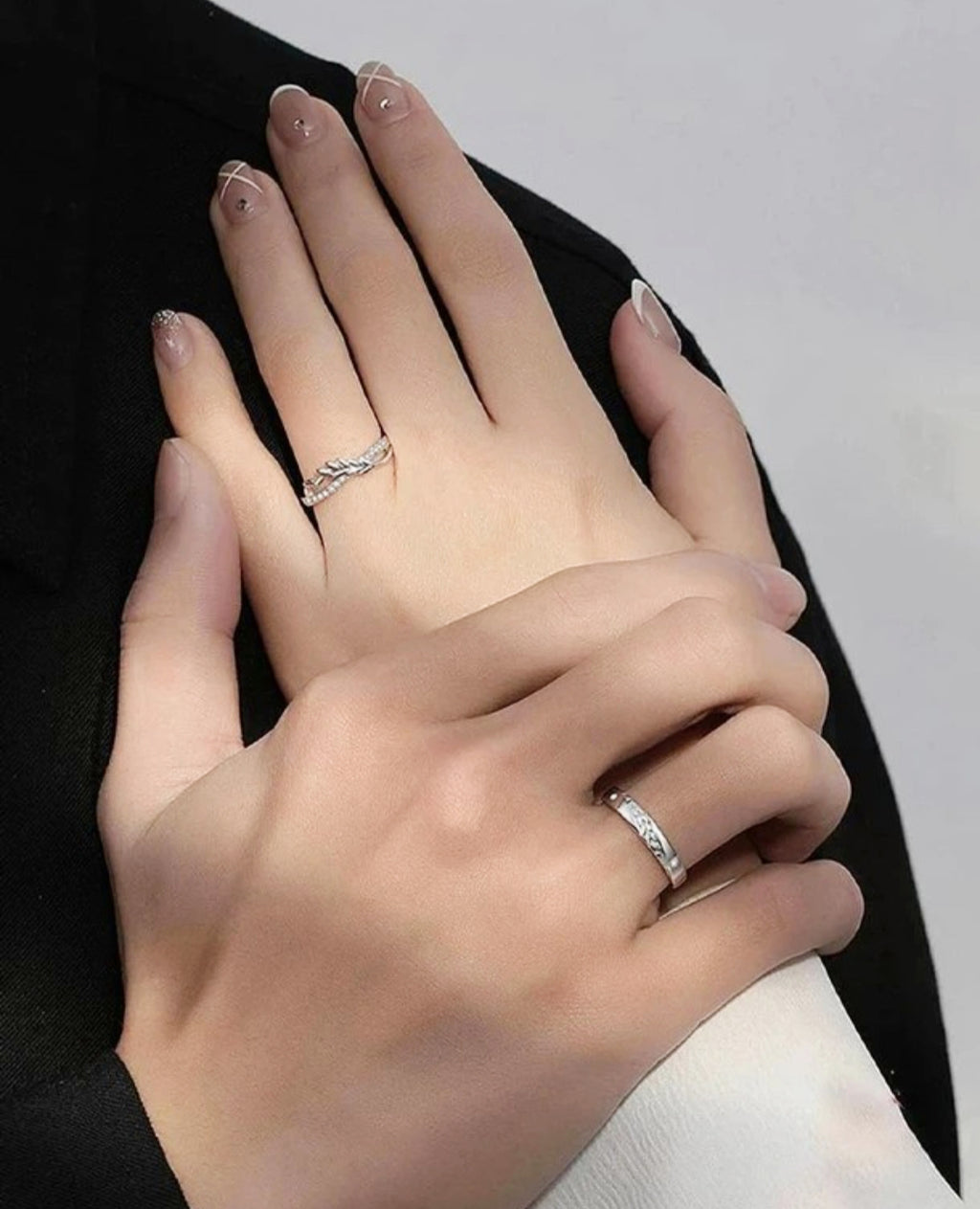 Alvoro – Rhodium Adjustable Couple Ring Set