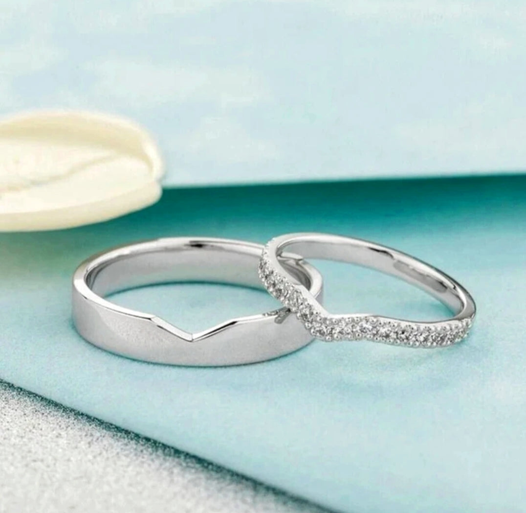 Eterna – V-Cut Silver Adjustable Couple Ring Set