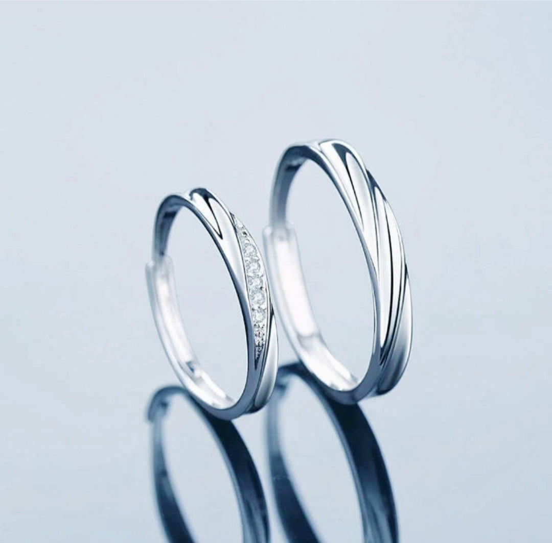 Serique – Platinum Adjustable Couple Ring Set