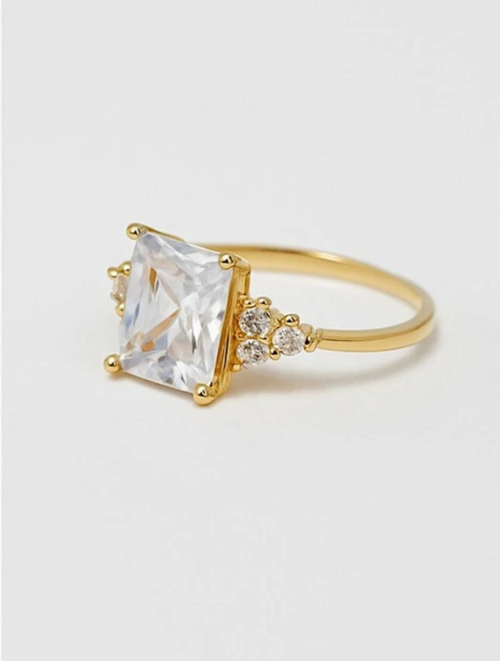 Everlast Selene Glow Ring