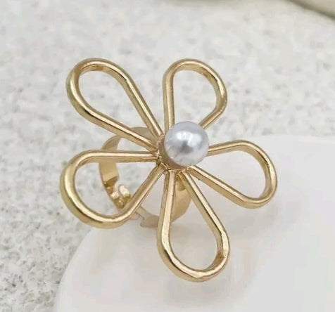 Geometrical Flower Statement Korean Ring