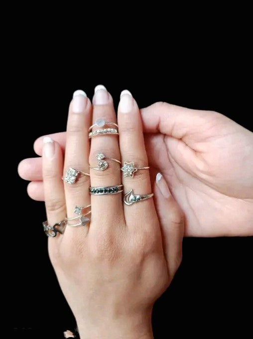 Silver Spark 8-Piece Ring Set