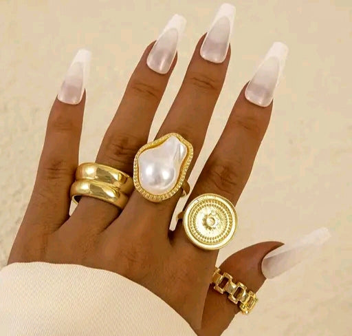 4-Piece Gold Plated Anti-Tarnish Ring Set