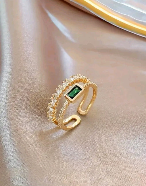 Midnight Shine Gold Ring