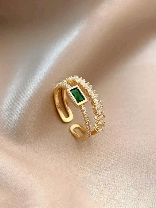 Midnight Shine Gold Ring