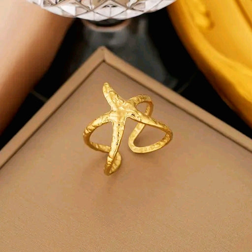 Golden Tidal Starfish Ring