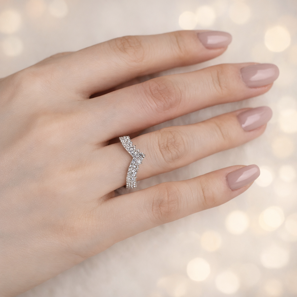 Everlast Winnifred Anti-Tarnish Silver Adjustable Ring